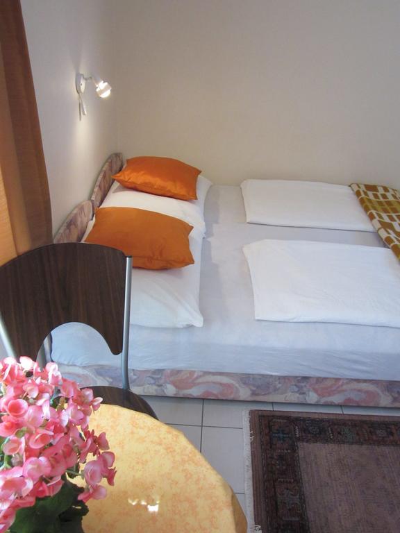 Suele Apartments & Rooms 블로톤퓌레드 객실 사진