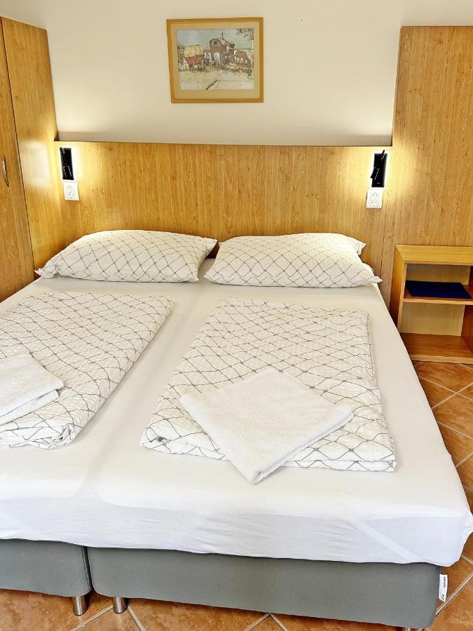 Suele Apartments & Rooms 블로톤퓌레드 외부 사진